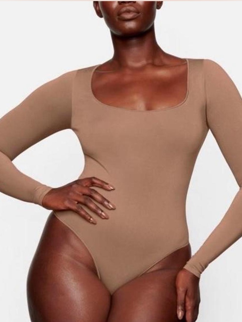 Skims Essential Bodysuit in Sienna S/M